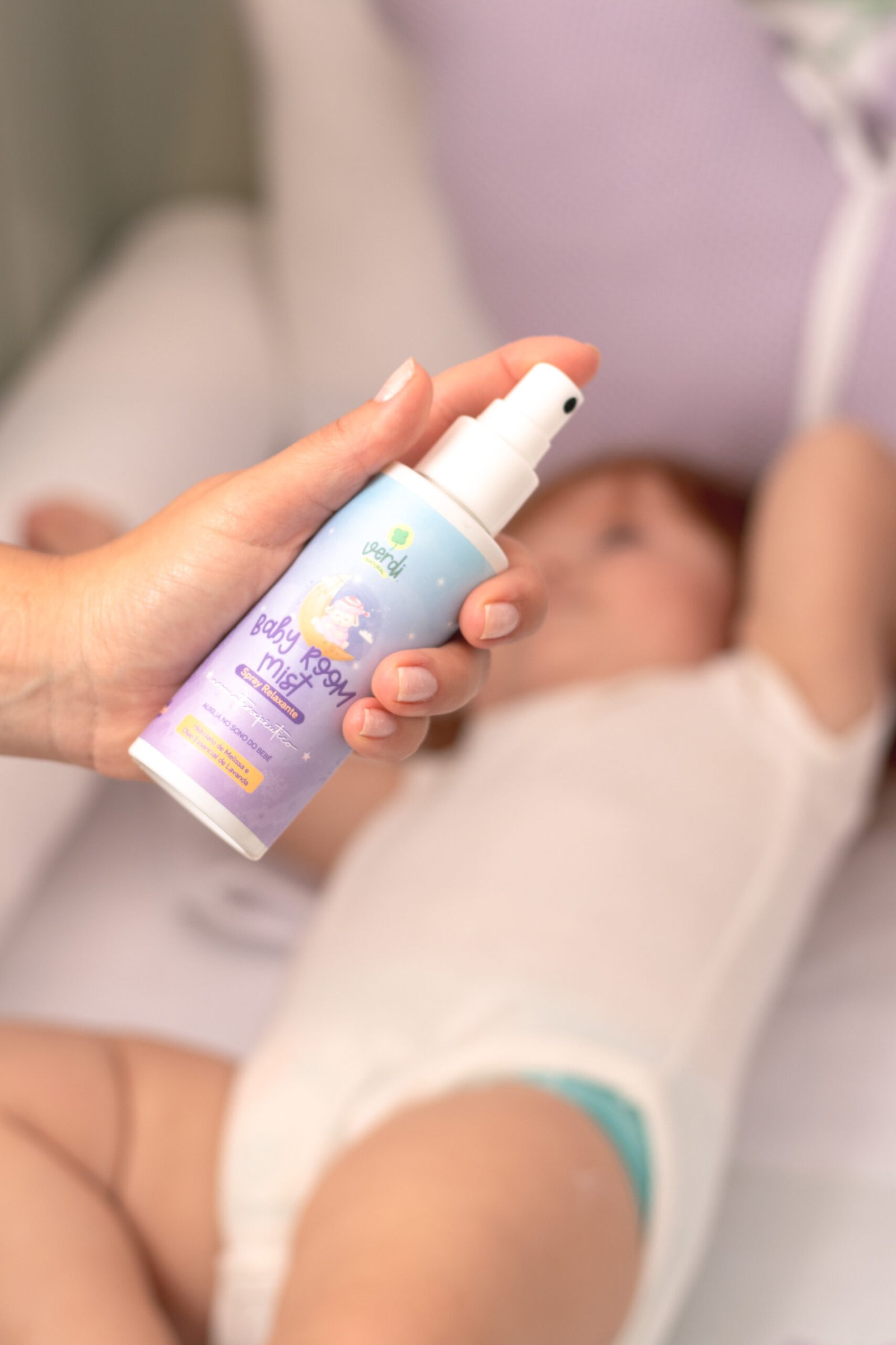Spray Relaxante Baby Room Mist com Hidrolato de Melissa e Óleo essencial de Lavanda - Imagem 4